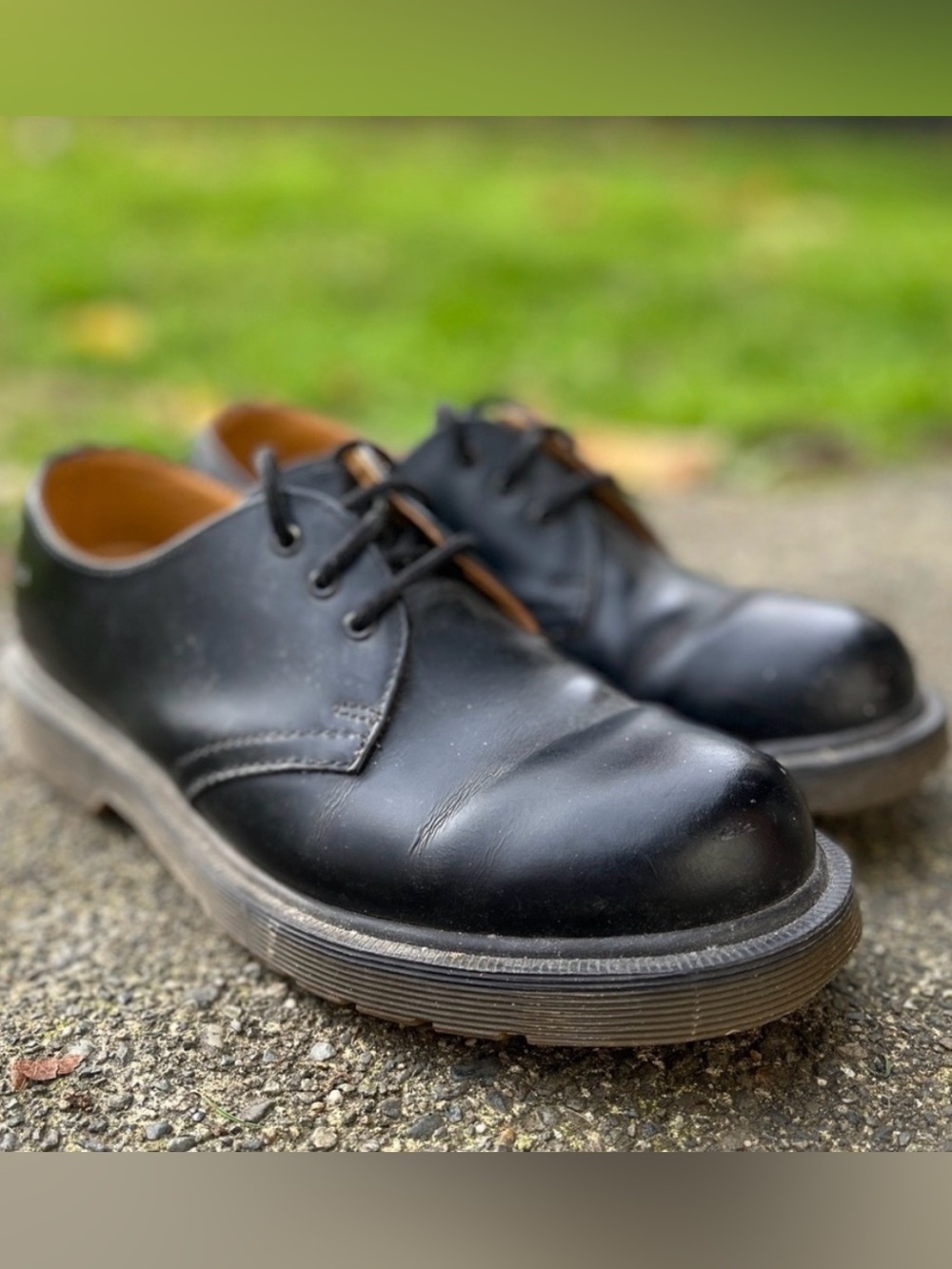 Dr. Martens 11839 Black Leather Oxfords Shoes Men's Size 6 - Women 7-7.5